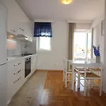 In - Istrien 10214 Πόρετς