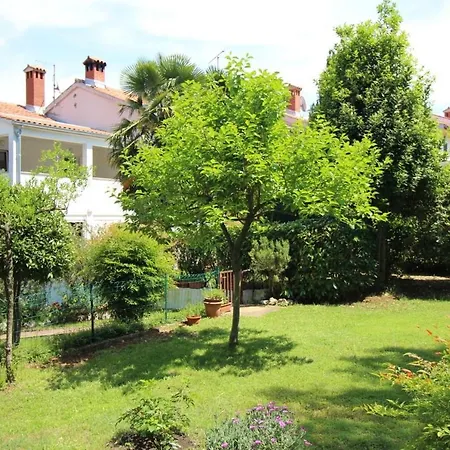 Apartment In Porec/istrien 10214 Porec